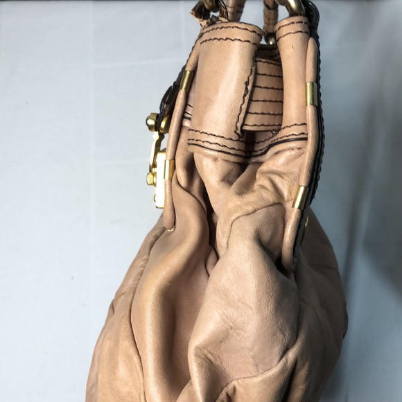 Juicy Couture Taupe color Leather Handbag magnetic closure shoulder bag - Picture 8 of 14